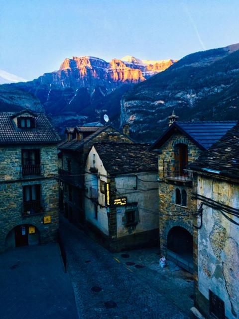 Apartamentos Valle De Ordesa-Torla Exteriér fotografie
